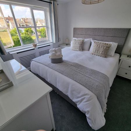 Hightide - 2 Bed With Parking, Balcony & Sea View. Lägenhet Swanage Exteriör bild