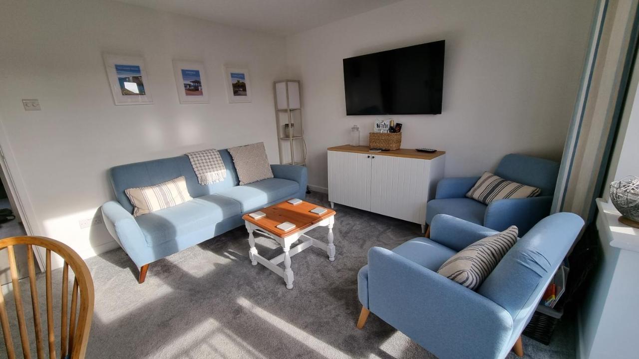 Hightide - 2 Bed With Parking, Balcony & Sea View. Lägenhet Swanage Exteriör bild